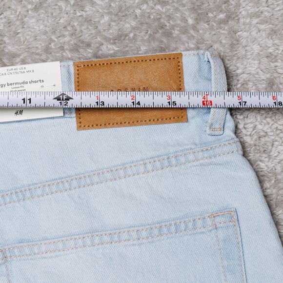 H&M Baggy Loose Fit High Waist Blue Denim Bermuda Shorts Womens Size 8 NWT - Picture 4 of 12